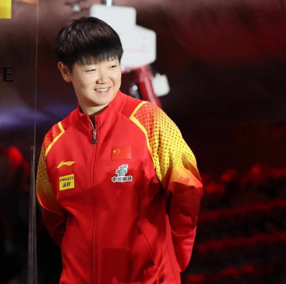 巴黎圣日耳曼带队取胜!,莎拉波娃重要时刻表现优异观众掌声雷动(巴黎圣日耳曼转会最新消息) 巴黎圣日耳曼带队取胜!,莎拉波娃重要时刻表现优异观众掌声雷动(巴黎圣日耳曼转会最新消息)